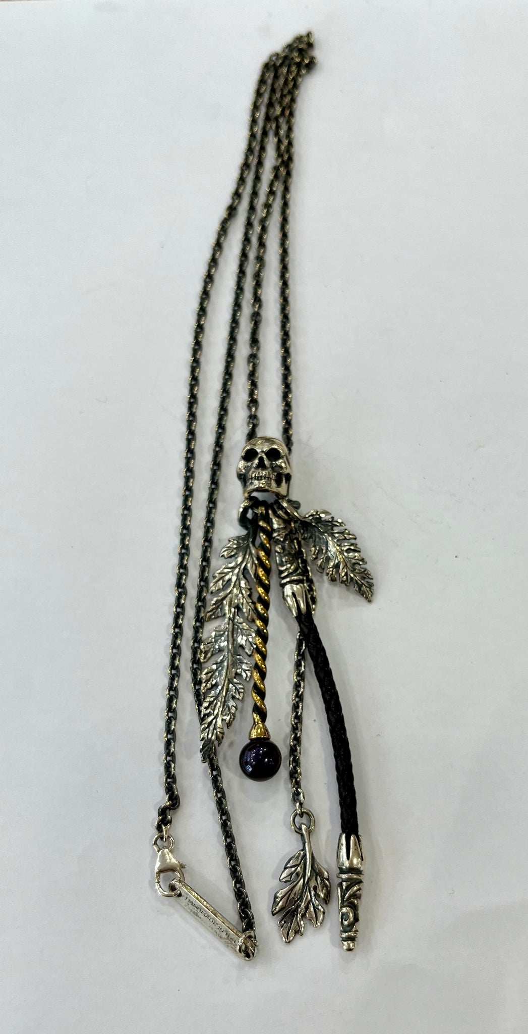 Collier tête de mort